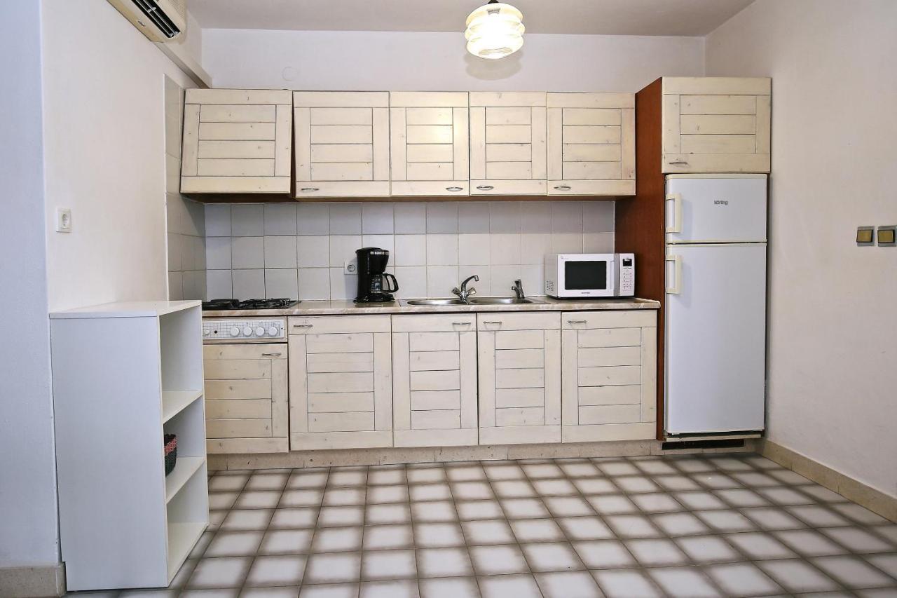 Apartments By The Sea Prizba, Korcula - 9255 Extérieur photo
