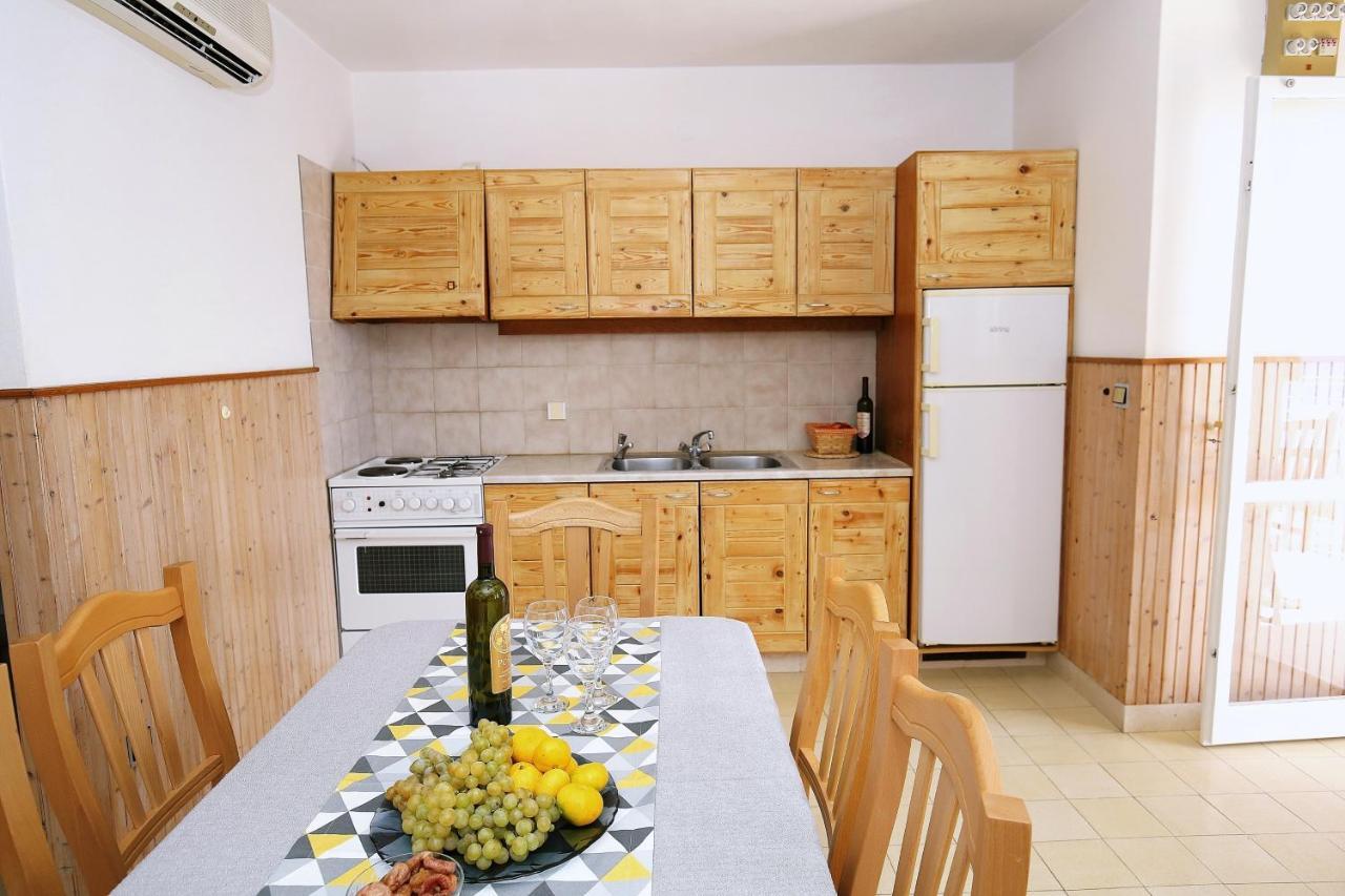Apartments By The Sea Prizba, Korcula - 9255 Extérieur photo