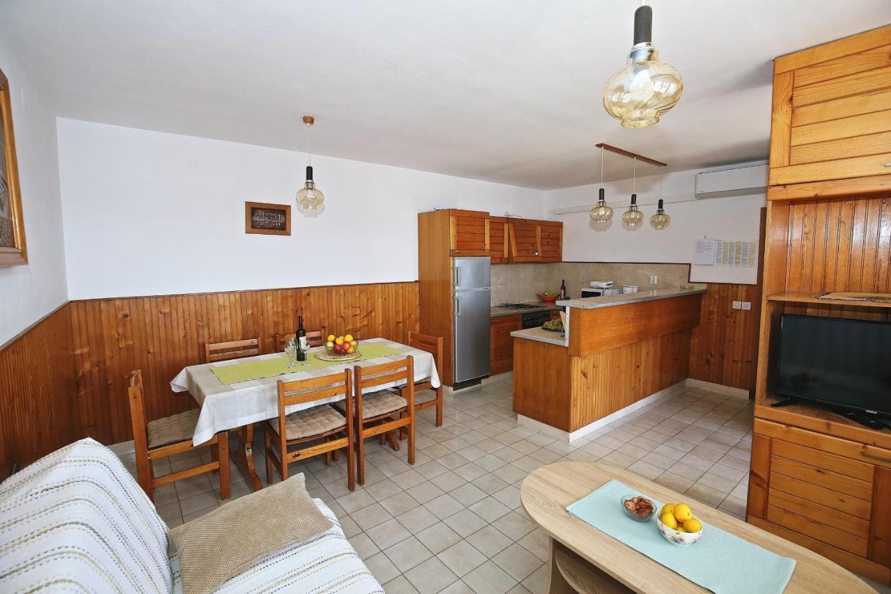 Apartments By The Sea Prizba, Korcula - 9255 Extérieur photo