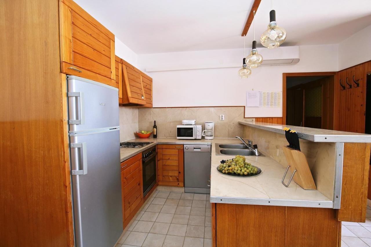 Apartments By The Sea Prizba, Korcula - 9255 Extérieur photo